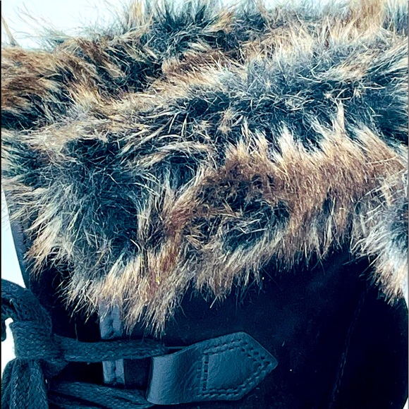 Gorgeous MARONA FUR TOP BOOTIES - Picture 7 of 14